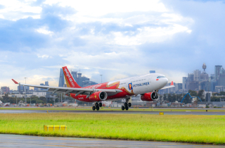 Vietjet tặng bảo hiểm cả trăm triệu đồng cho khách bay Úc