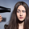 Sai lầm khi sử dụng máy sấy tóc khiến tóc hư tổn