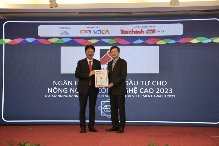 1-agribank-ngan-hang-tieu-bieu-2022