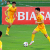 Chỉ 25/58 tuyển thủ Việt Nam tham gia buổi tập đầu tiên