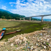 Thuyền bè ‘nằm chờ chết’ dưới lòng hồ thuỷ điện lớn nhất Việt Nam