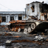 Thúc đẩy đối thoại hòa bình để giải quyết khủng hoảng Ukraine