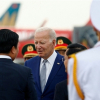 Tổng thống Hoa Kỳ Joe Biden đến Hà Nội, bắt đầu chuyến thăm Việt Nam