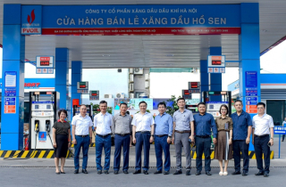 Tổng Giám đốc Petrovietnam Lê Mạnh Hùng khảo sát thực tế, thúc đẩy dịch chuyển mô hình kinh doanh trong hệ thống phân phối của PVOIL