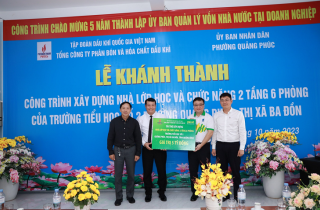 Khánh thành và bàn giao Nhà lớp học và chức năng của Trường Tiểu học số 2 phường Quảng Phúc, thị xã Ba đồn, tỉnh Quảng Bình