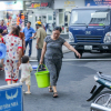 Mất nước sạch suốt 10 ngày, cư dân Khu đô thị Thanh Hà tính chuyện bán nhà
