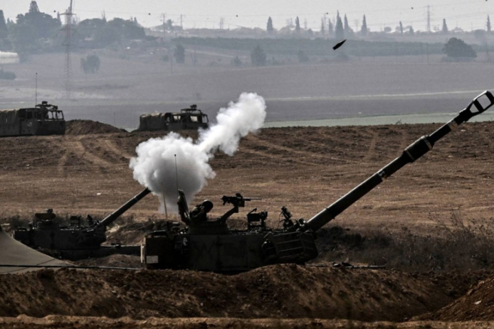 israel_military_war_gaza_howitze-1698535772661