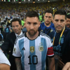 CĐV Brazil, Argentina đánh nhau, Messi bất lực bỏ vào phòng nghỉ