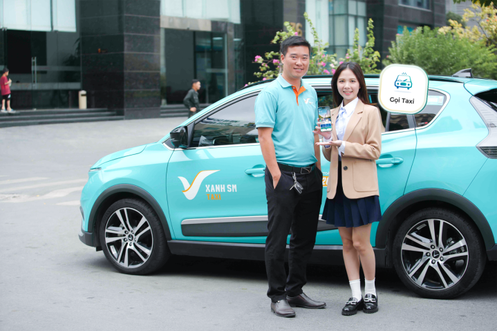 khach-hang-trai-nghiem-dich-vu-vnpay-taxi