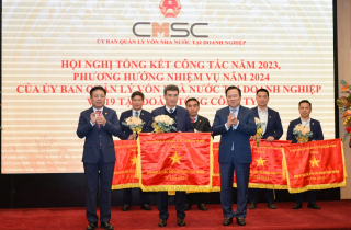 Hoàn thành vượt mức các chỉ tiêu, Petrovietnam đóng góp tích cực vào thành công chung của UBQLVNN năm 2023