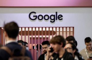 Google tính sa thải 30.000 nhân viên