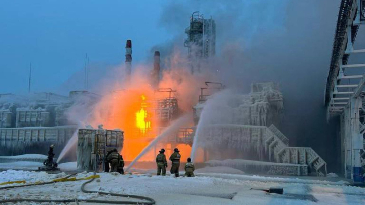 RUSSIA_UKRAINE_CONFLICT_GAS_FIRE-1705833656176