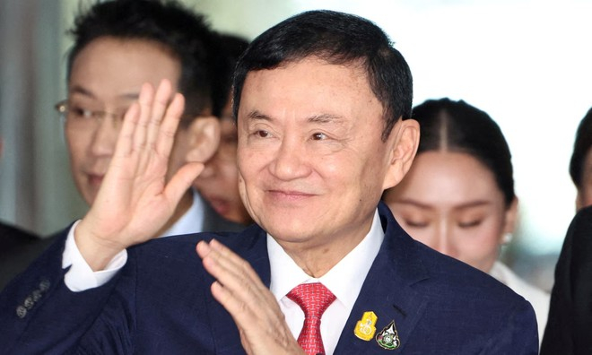 thaksin-1114-4012