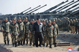 Triều Tiên tập trận pháo binh quy mô lớn