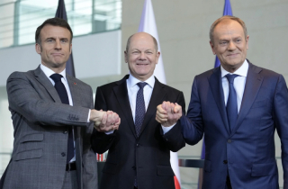 Pháp và Đức gỡ bỏ khúc mắc, quyết giúp Ukraine tăng tốc sản xuất vũ khí