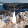 Triều Tiên tiếp tục phóng thử tên lửa đạn đạo