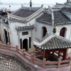 Bí ẩn ngôi chùa cổ sừng sững giữa con sông dài nhất Trung Quốc