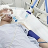 Sức khỏe nam sinh bị đánh chết não: Huyết áp ổn định, cắt được thuốc vận mạch