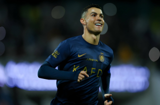 Ronaldo lập hat-trick, Al Nassr thắng 8-0