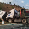Thông tin thêm về vụ xe đầu kéo tông xe khách ở Kon Tum
