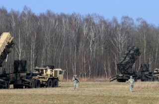 Mỹ công bố gói viện trợ lớn nhất, gửi thêm tên lửa Patriot cho Ukraine