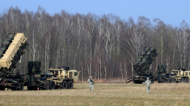 Mỹ công bố gói viện trợ lớn nhất, gửi thêm tên lửa Patriot cho Ukraine