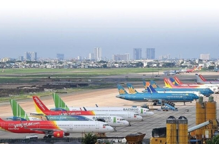 Giá vé máy bay nội địa tăng cao: Bộ Giao thông Vận tải yêu cầu thanh tra