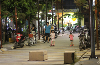 Hà Nội cấm tổ chức hội chợ ở phố đi bộ hồ Gươm