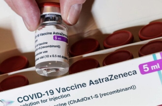 Bộ Y tế: 'Người tiêm vaccine COVID-19 AstraZeneca không cần xét nghiệm đông máu'