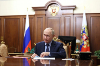 Ông Putin lên tiếng về nhiệm kì Tổng thống Ukraine của ông Zelensky