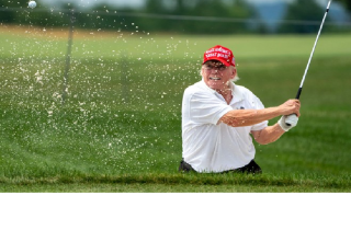 Rooney mô tả khoảnh khắc siêu thực khi chơi golf với cựu Tổng thống Mỹ
