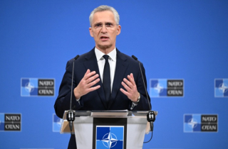 Tổng thư ký NATO muốn viện trợ 40 tỷ euro mỗi năm cho Ukraine