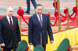 Chủ tịch nước Tô Lâm chủ trì Lễ đón Tổng thống Nga Putin