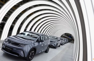 Các nhà sản xuất xe điện Trung Quốc chuyển hướng sang các thị trường mới nổi