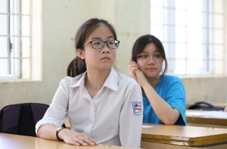 Hôm nay, các thí sinh Hà Nội làm thủ tục nhập học vào lớp 10 công lập 2024