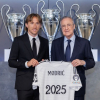 Modric chơi cho Real đến năm 40 tuổi