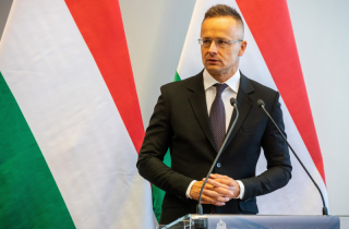 Hungary cảnh báo chặn viện trợ EU sang Ukraine