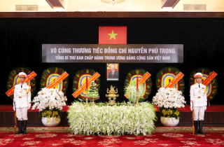Lễ viếng Tổng Bí thư Nguyễn Phú Trọng tại thành phố Hồ Chí Minh