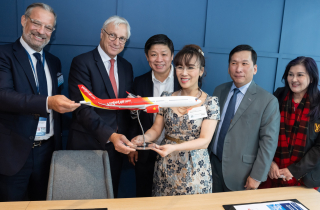 Vietjet và Airbus ký hợp đồng 20 tàu A330neo 7,4 tỷ USD tại Farnborough Airshow