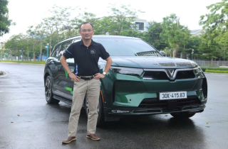 'Quay xe' với SUV Đức, Mỹ, chuyên gia công nghệ thông tin tiết lộ lý do 'phải lòng' VinFast VF9