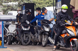 Giá xăng trong nước ngày mai có thể quay đầu giảm