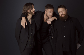 Imagine Dragons – nhóm nhạc sắp trình diễn tại 8WONDER và những kỷ lục làm “rung chuyển” làng nhạc thế giới