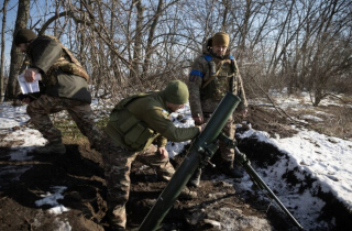 Nga thả bom lượn vào quân đội Ukraine ở khu vực biên giới Kursk