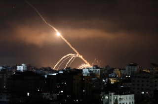 Israel hứng mưa rocket sau vụ thủ lĩnh Hamas thiệt mạng