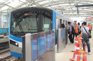 Dự kiến giá vé tàu Metro số 1 cao nhất 20.000 đồng/lượt