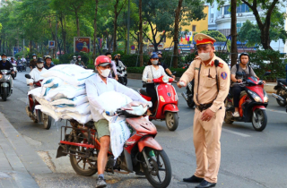 Hà Nội: Xử phạt nghiêm hành vi che biển kiểm soát ô tô, xe máy