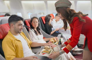 Ưu đãi hấp dẫn, ngại gì không bay Business và SkyBoss cùng Vietjet