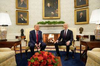 'Hậu trường' cuộc gặp lịch sử Biden-Trump tại Nhà Trắng