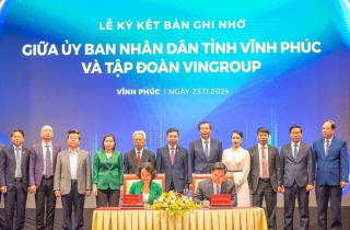 UBND tỉnh Vĩnh Phúc và Tập đoàn Vingroup ký hợp tác toàn diện về chuyển đổi xanh