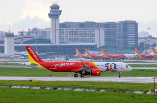 Tưng bừng cuối năm với 1 triệu vé bay Vietjet giảm 100%